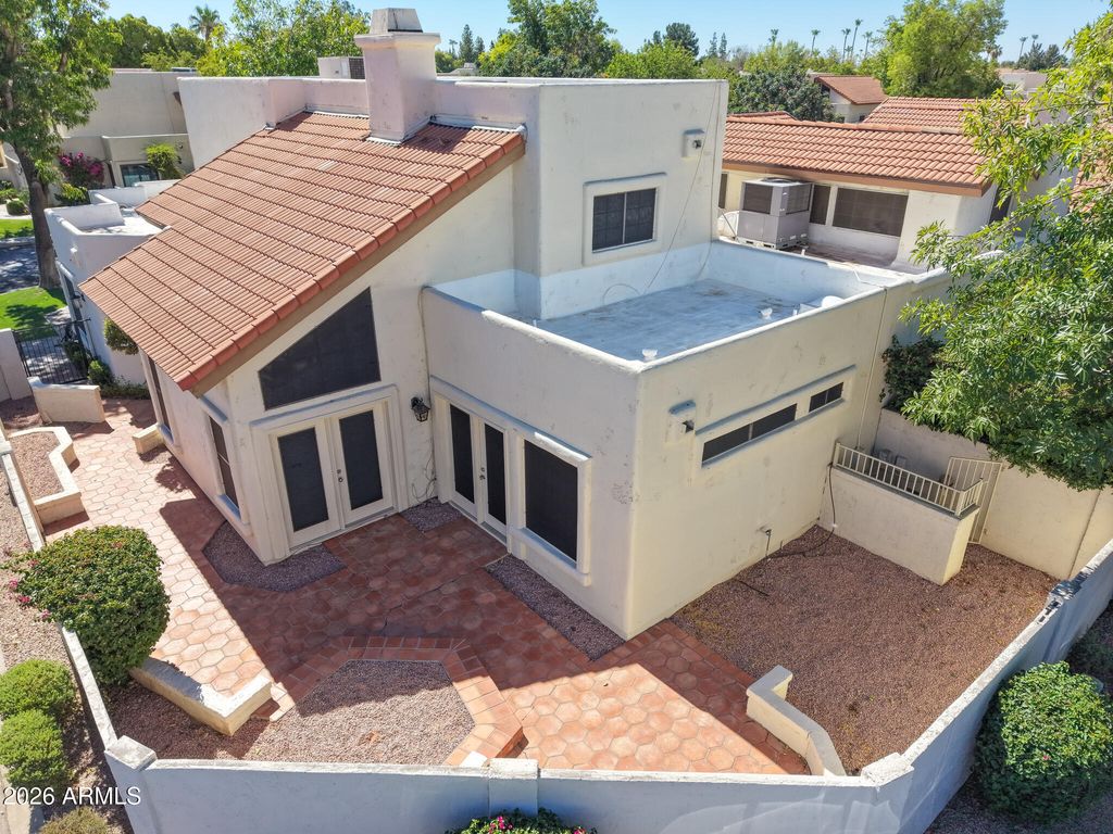 8852 S TAYLOR Drive, Tempe, AZ 85284 — photo 3