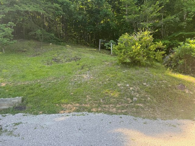 1448 Briar Creek Road, Williamsburg, KY 40769