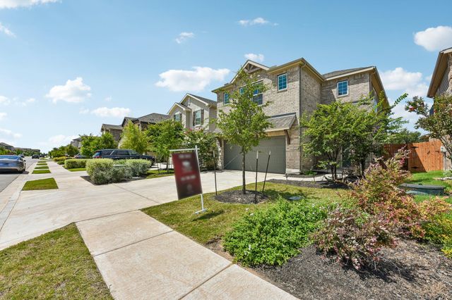 17307 Hattie TRCE, Austin, TX 78738