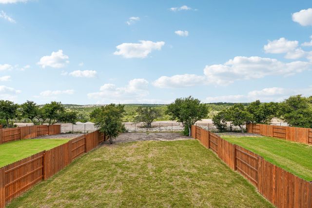 17307 Hattie TRCE, Austin, TX 78738