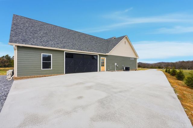 4615 Everett Road, Forest, VA 24551