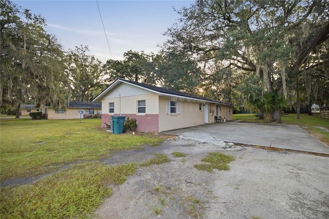 421 NE 26TH COURT, Ocala, FL 34470