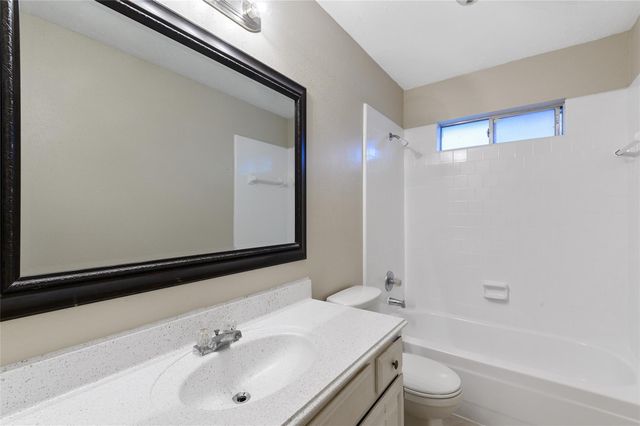 18067 Garden Manor Drive, Houston, TX 77084