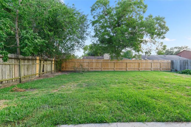 18067 Garden Manor Drive, Houston, TX 77084
