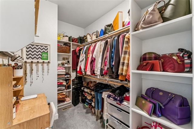 3728 NW Old Stagecoach Road, Kansas City, MO 64154