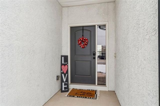 3728 NW Old Stagecoach Road, Kansas City, MO 64154