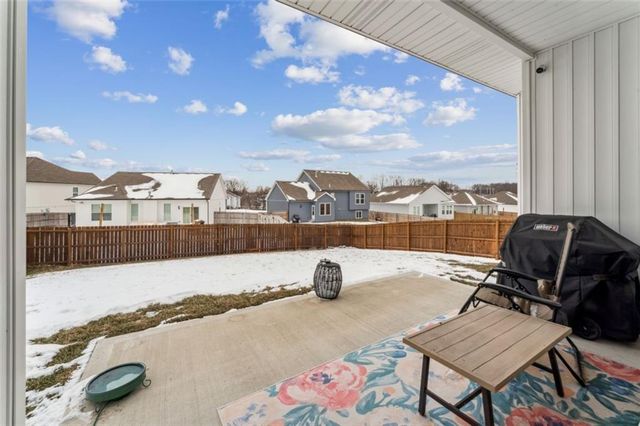 3728 NW Old Stagecoach Road, Kansas City, MO 64154