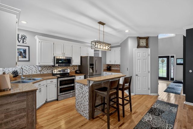 102 Kingfisher Court, Goose Creek, SC 29445