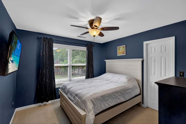 102 Kingfisher Court, Goose Creek, SC 29445