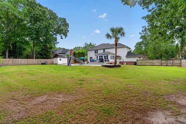 102 Kingfisher Court, Goose Creek, SC 29445
