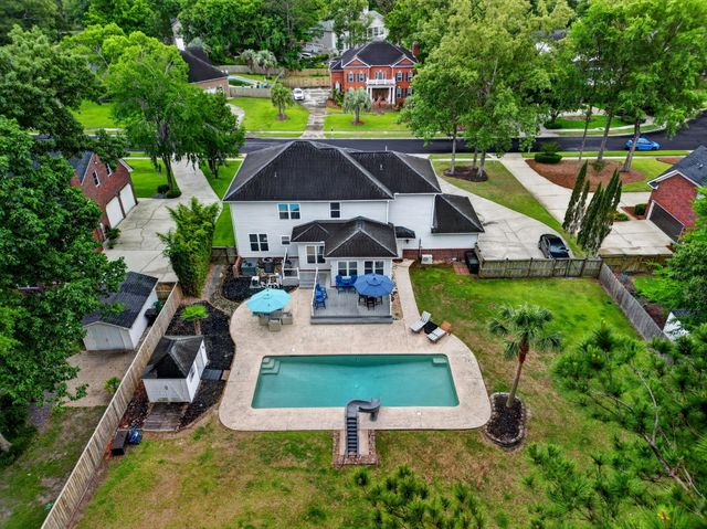 102 Kingfisher Court, Goose Creek, SC 29445