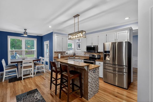 102 Kingfisher Court, Goose Creek, SC 29445
