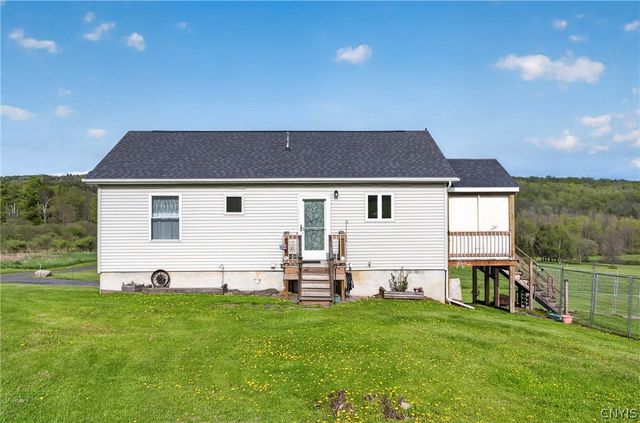 1024 North Road, Tully, NY 13159