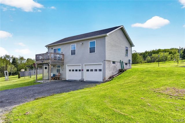 1024 North Road, Tully, NY 13159