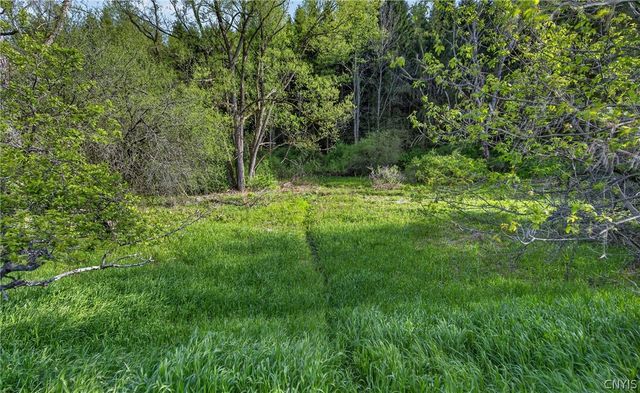 1024 North Road, Tully, NY 13159