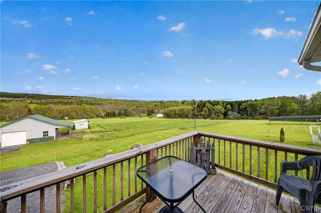 1024 North Road, Tully, NY 13159