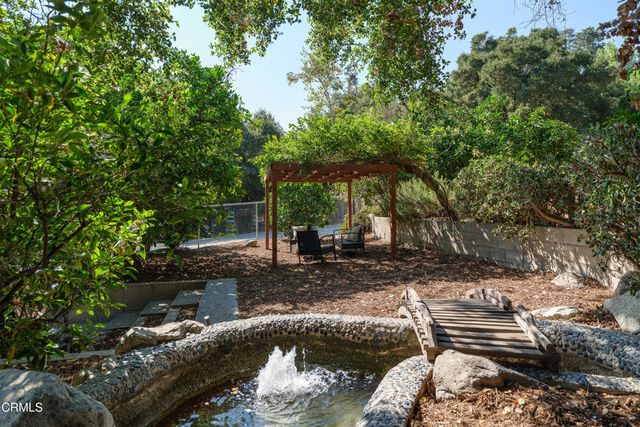 3271 New York Drive, Pasadena, CA 91107