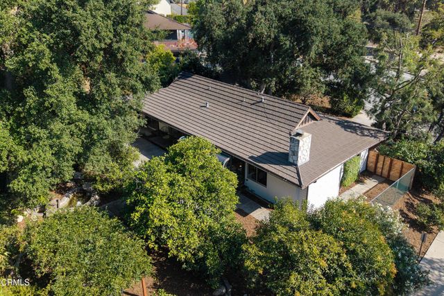 3271 New York Drive, Pasadena, CA 91107