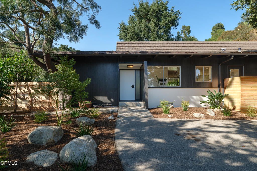 3271 New York Drive, Pasadena, CA 91107 — photo 2