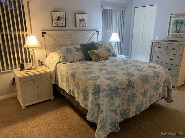 6267 W Glynborne Loop, Crystal River, FL 34429