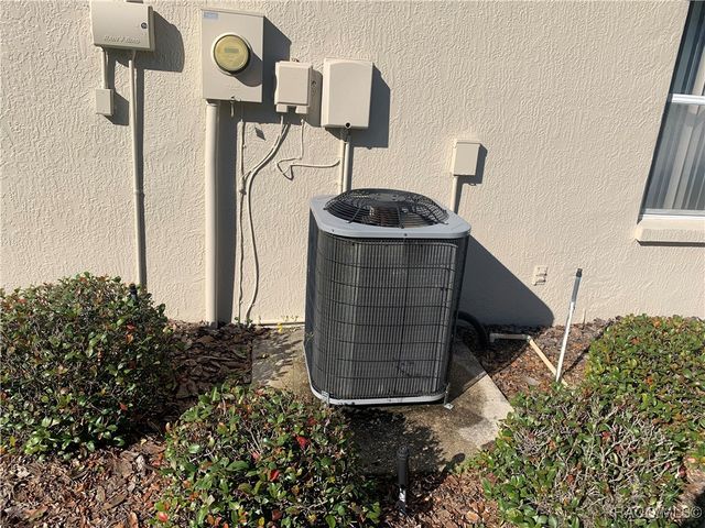 6267 W Glynborne Loop, Crystal River, FL 34429