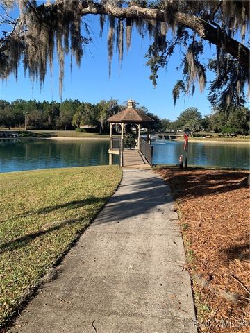 6267 W Glynborne Loop, Crystal River, FL 34429