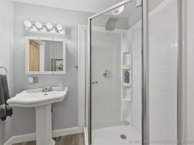 809 N K Street, Quinton, OK 74561