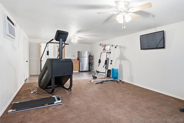 809 N K Street, Quinton, OK 74561