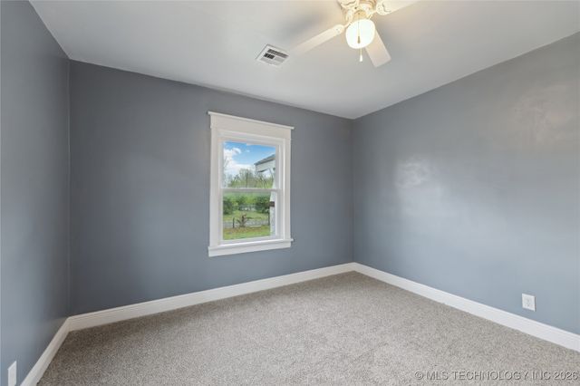 825 S L Street, Muskogee, OK 74403