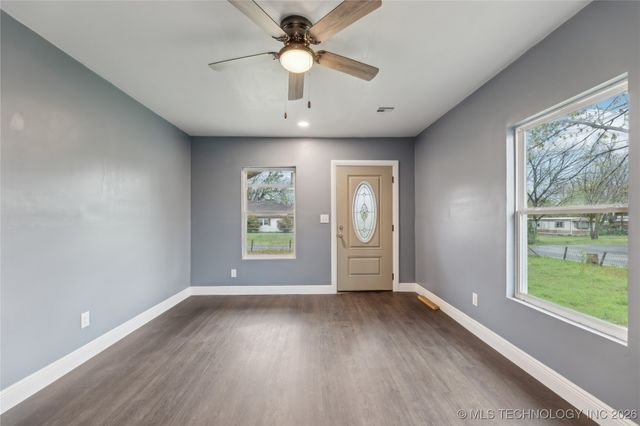 825 S L Street, Muskogee, OK 74403