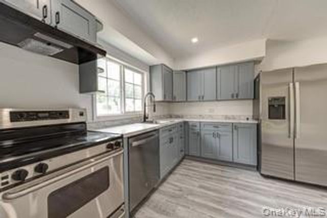 7 Candido Avenue S, Shirley, NY 11967