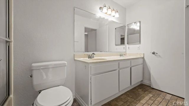 435 W 9th B1, Upland, CA 91786