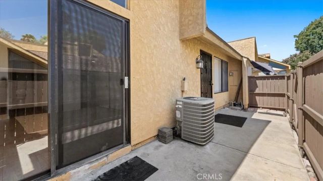 435 W 9th B1, Upland, CA 91786