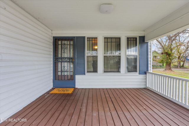 4133 Holston Drive, Knoxville, TN 37914