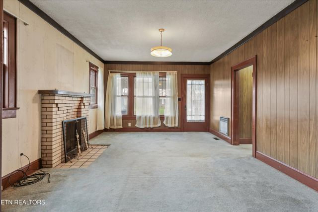 4133 Holston Drive, Knoxville, TN 37914