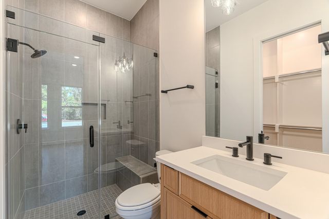 26 Squire Creek Way, The Woodlands, TX 77389