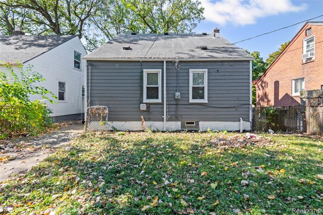 20296 Waltham Street, Detroit, MI 48205