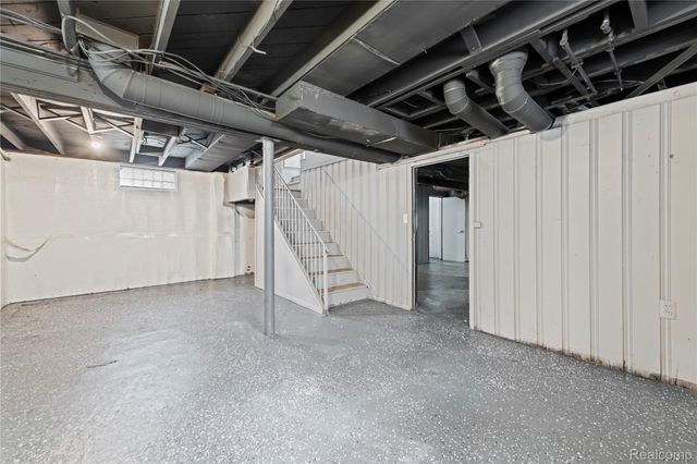 20296 Waltham Street, Detroit, MI 48205