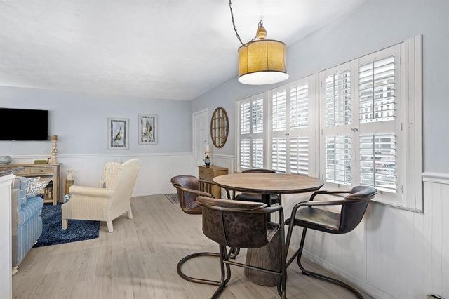 1030 Langer Way 5, Delray Beach, FL 33483