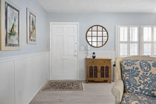 1030 Langer Way 5, Delray Beach, FL 33483