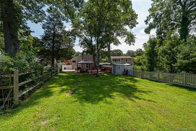 21 Circle Drive, East Northport, NY 11731