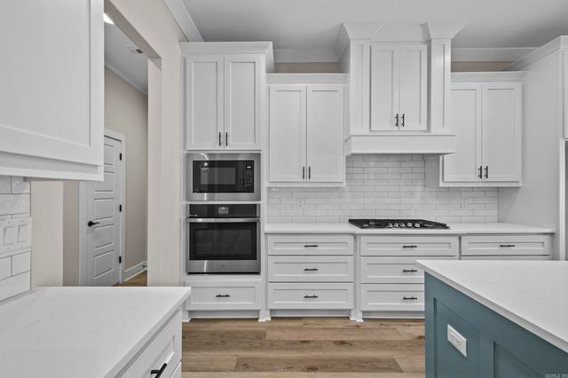 877 Millers Glen, Sherwood, AR 72120