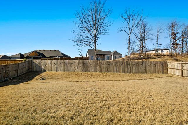 877 Millers Glen, Sherwood, AR 72120