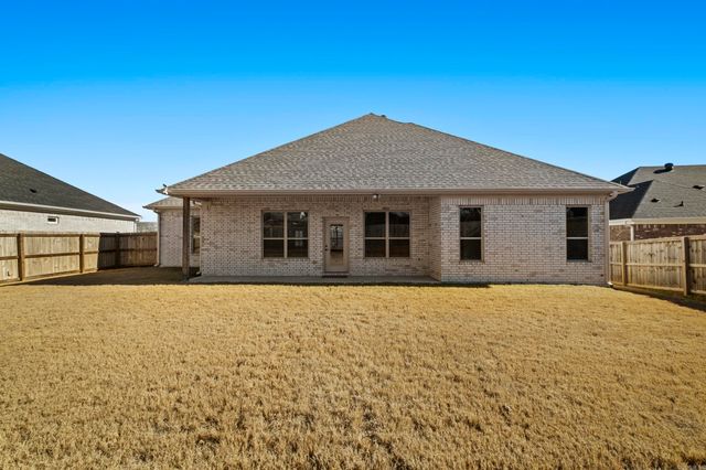 877 Millers Glen, Sherwood, AR 72120