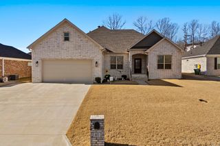 877 Millers Glen, Sherwood, AR 72120