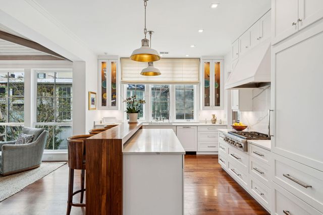 74 Halsey Boulevard, Charleston, SC 29401