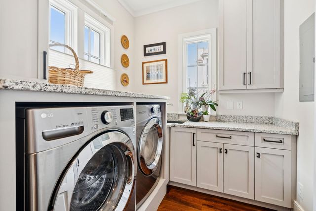 74 Halsey Boulevard, Charleston, SC 29401