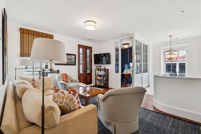 74 Halsey Boulevard, Charleston, SC 29401