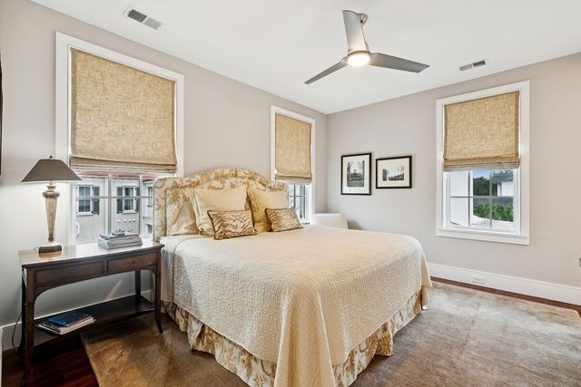 74 Halsey Boulevard, Charleston, SC 29401