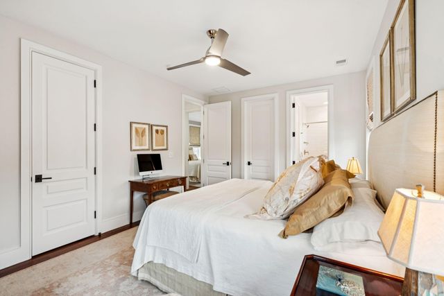 74 Halsey Boulevard, Charleston, SC 29401